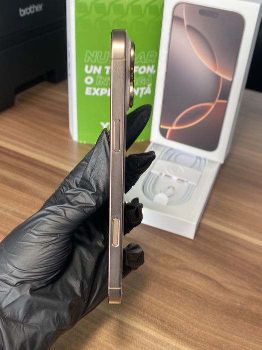 iPhone 16 Pro Max • 256 GB • Desert Titanium