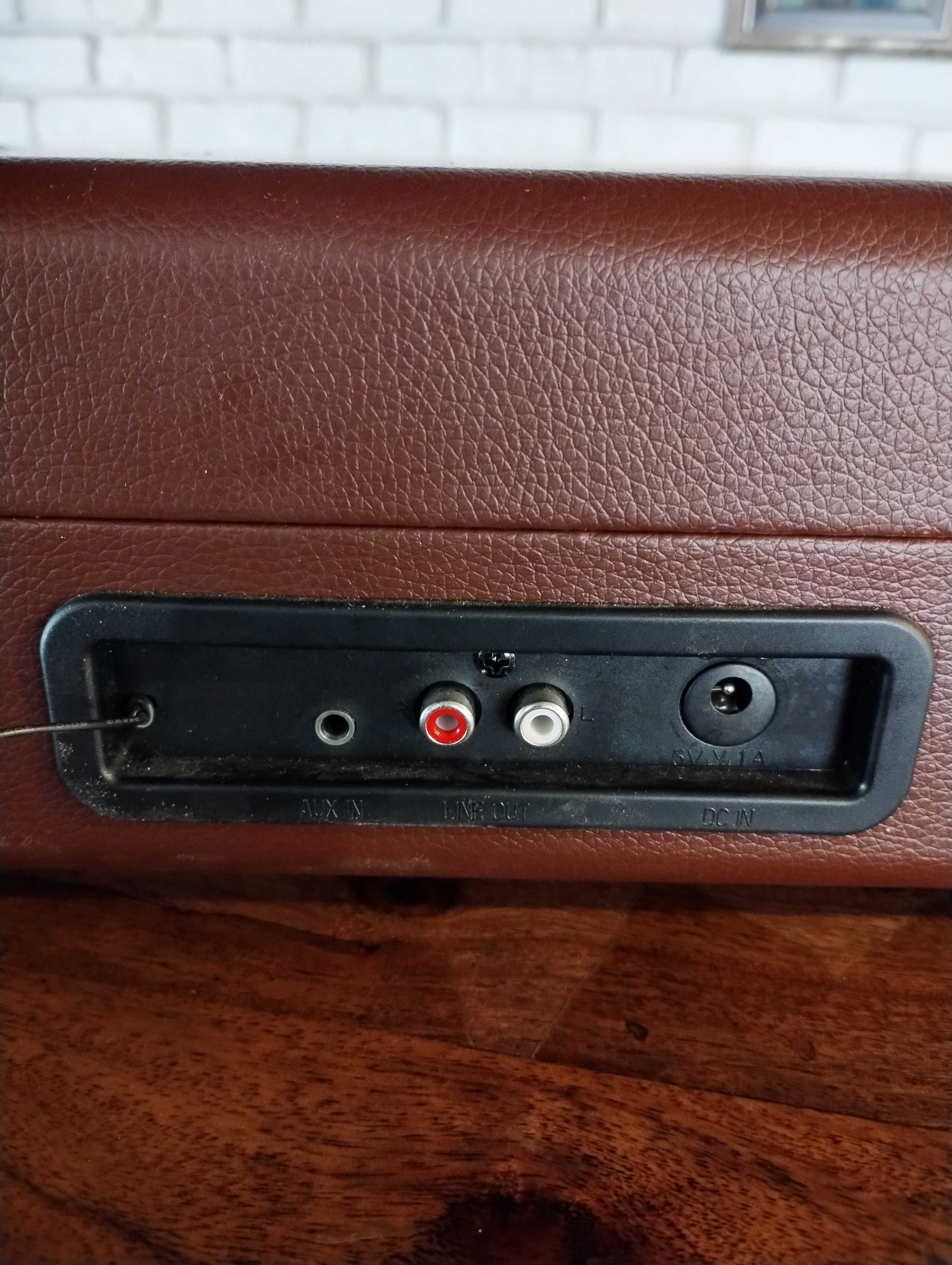 Грамофон, Bluetooth 33/45/78 RPM,запис от винил към MP3,,USB 3.5мм