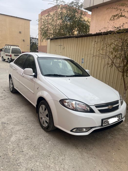 Lacetti Gentra 2022