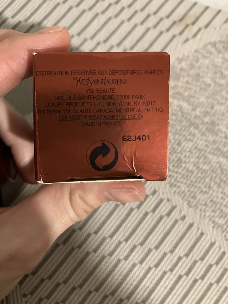 Ив Сен Лоран Опиум