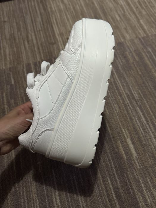 ZARA нови дамски маратонки