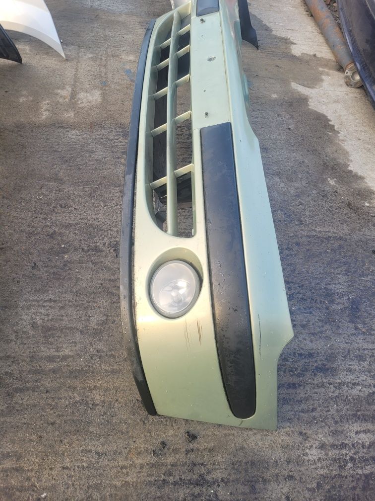 Bara fata spoiler renault megan 1