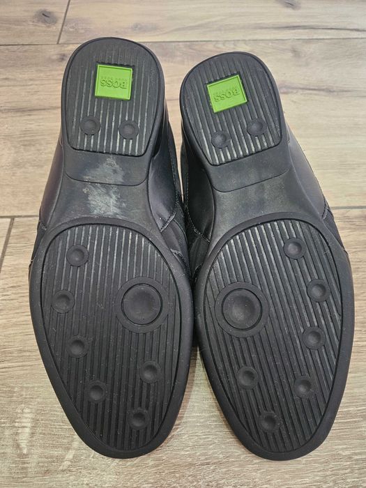 Продавам мъжки сникърси Hugo Boss Space