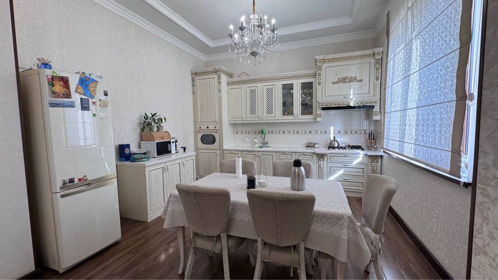 Продается срочно дом в тихой новой элитной махалле