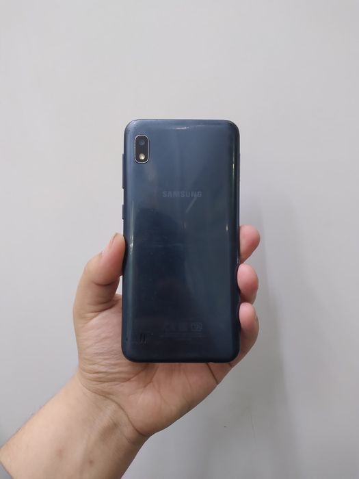 Samsung A10 32gb Состояние идеальный