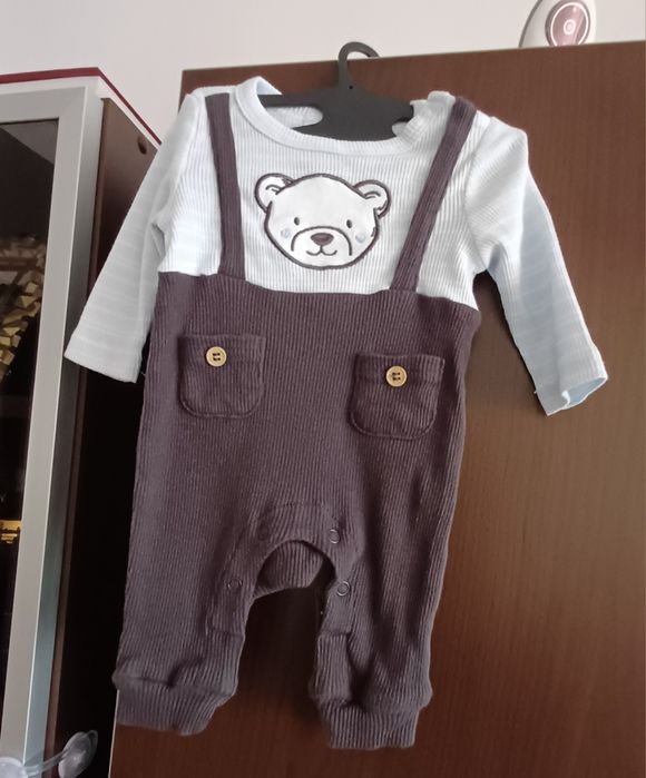 Set salopete marimea 56