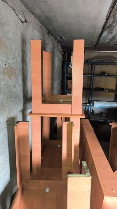 Столы, диваны из ДСП