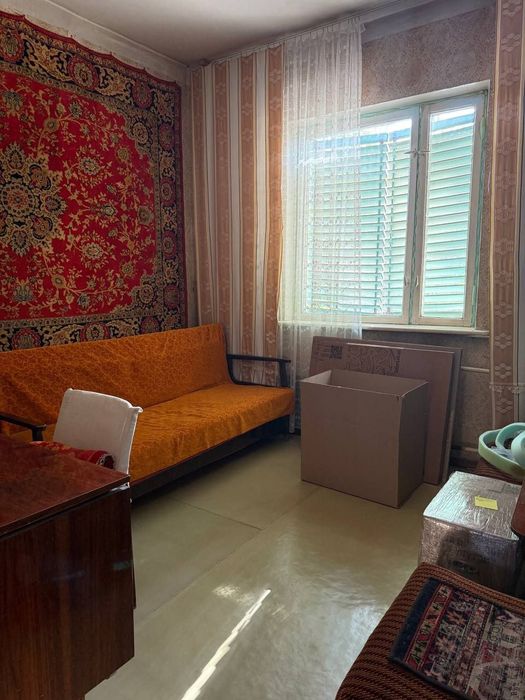 3/2/5 (2 этаж). Сергели 4. Квартира 78 м², не торец. Метро - 900 м.