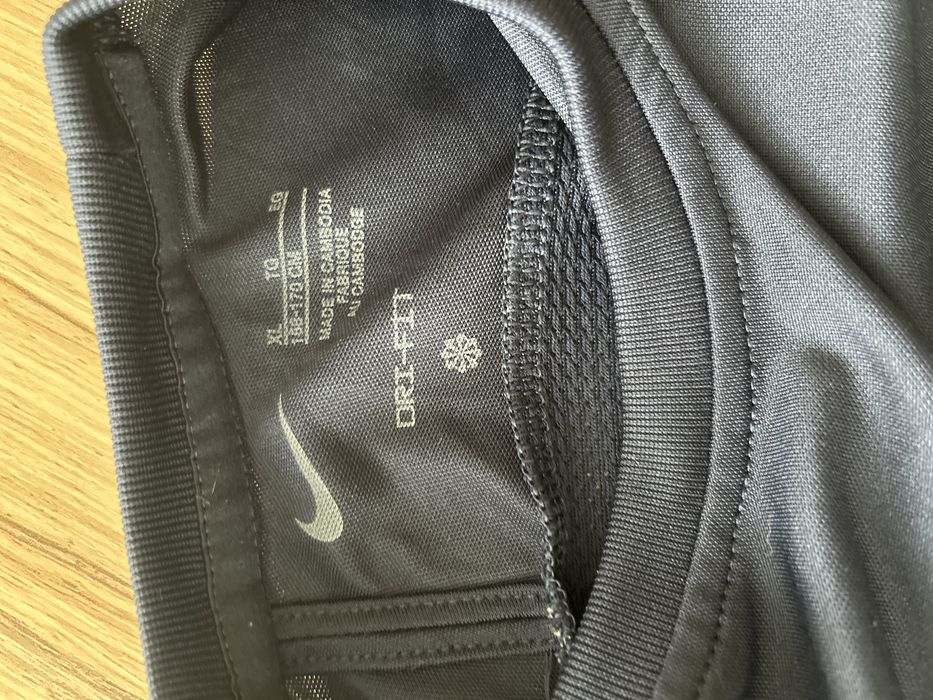 Тениска на Nike.