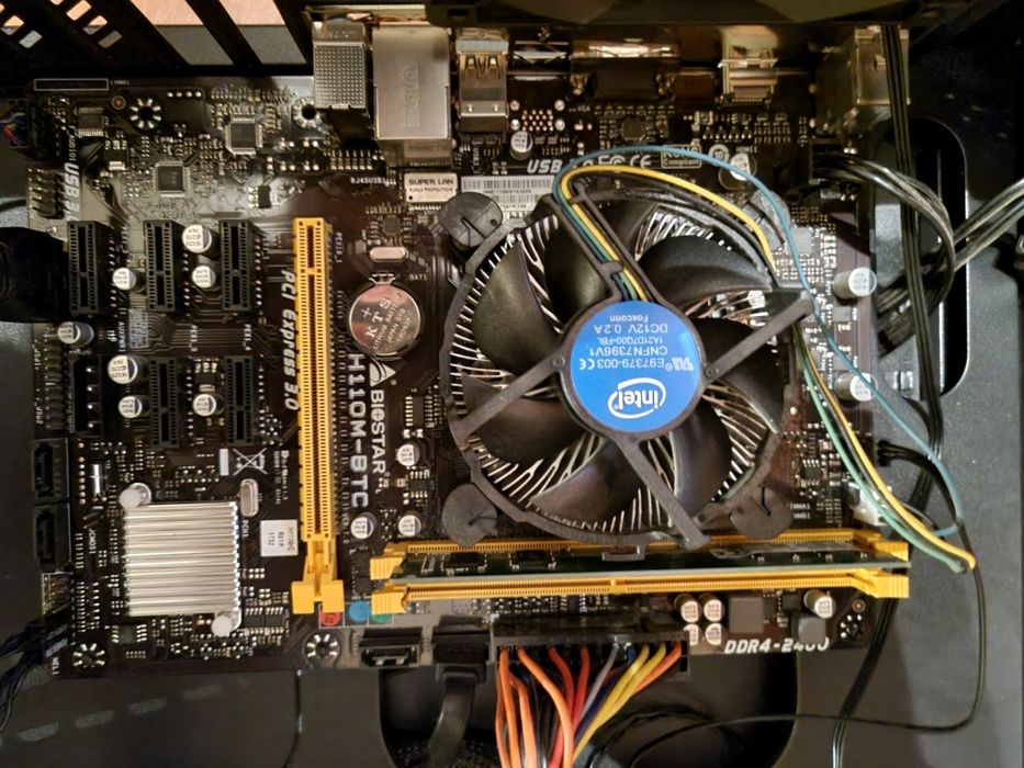 [super pret] Kit Biostar H110M BTC + procesor+ RAM