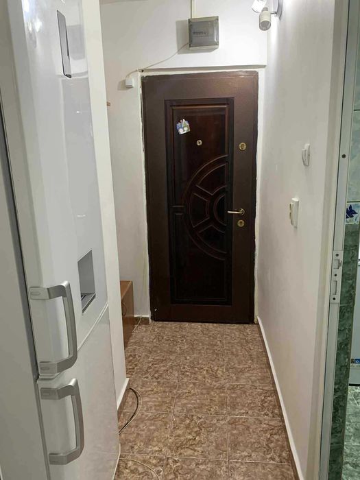 Inchiriez garsoniera comfort 1 zona Panduri