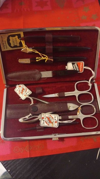 Trusă machiaj Solingen