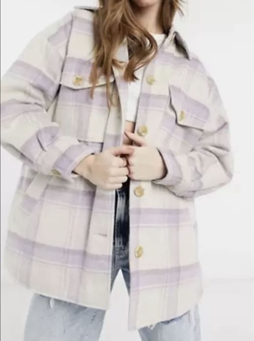 Geaca imblanita Pull&Bear mar.M si geaca mar.S