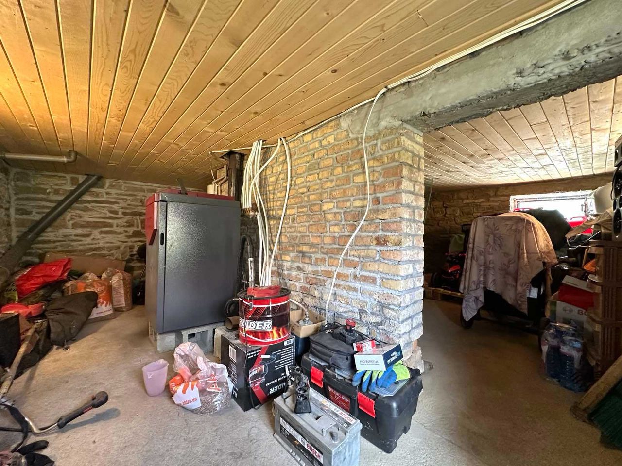 Продава се Къща в с. Ново село, Област Велико Търново - 90 кв.м за 1612 €/кв.м - Снимка #17