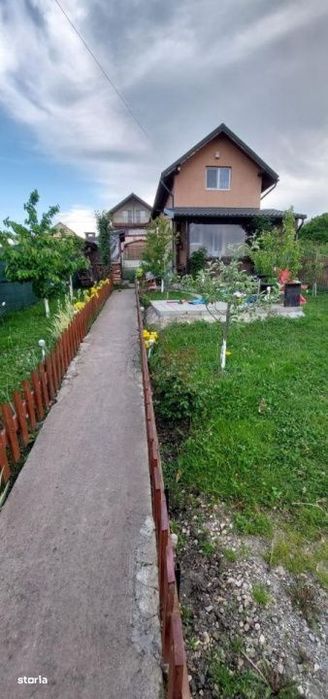 Casa individuala de vanzare, 120mp utili, 350mp teren, Campenesti