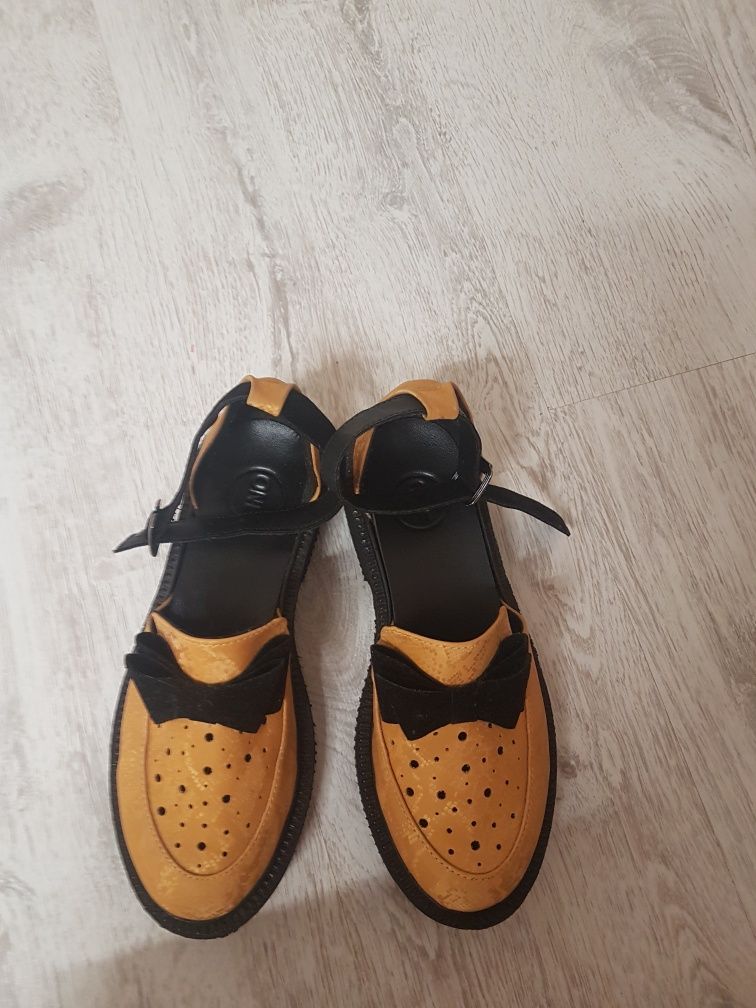 botine piele întoarsă