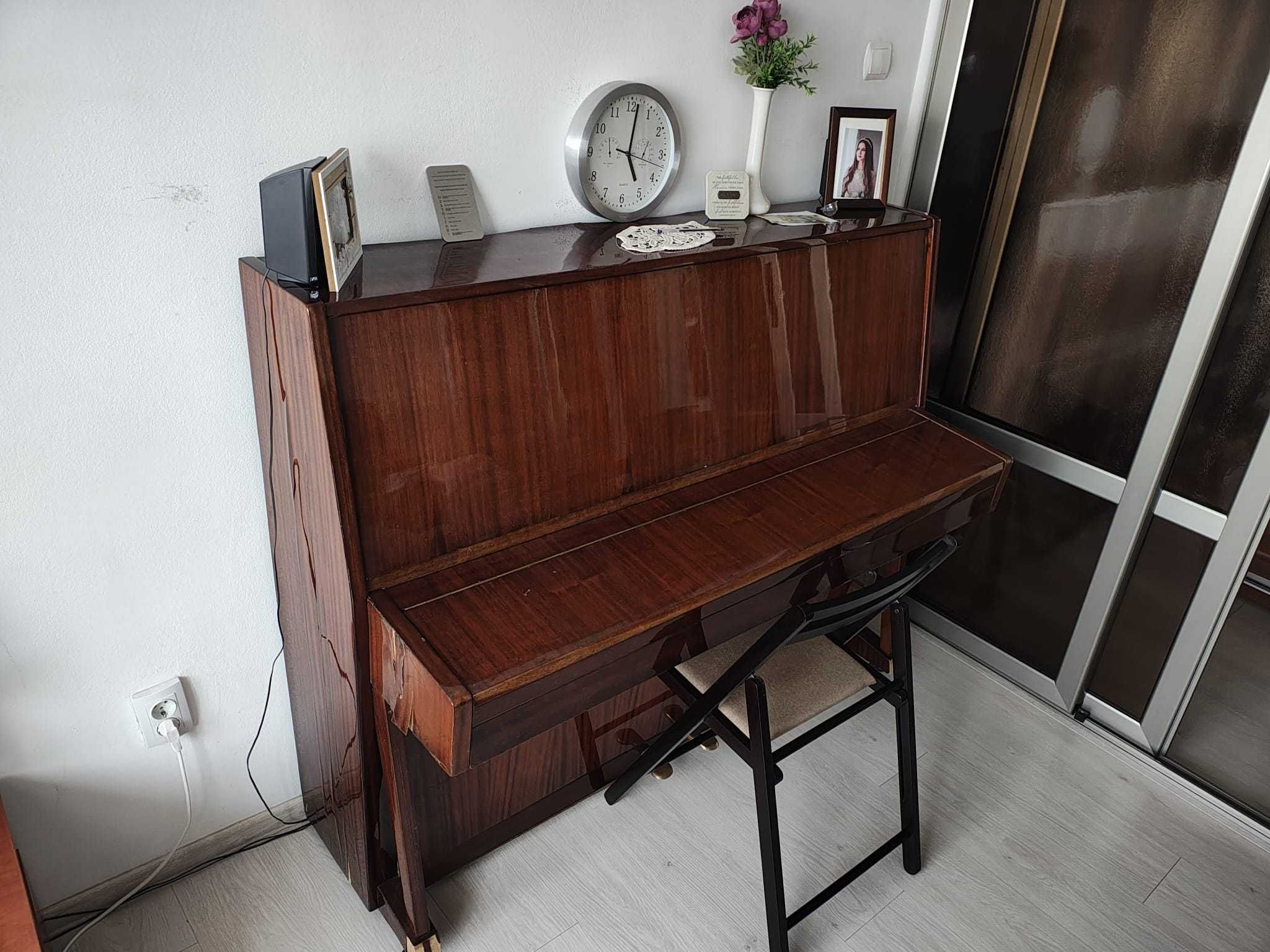 Pianina second hand Ucraina