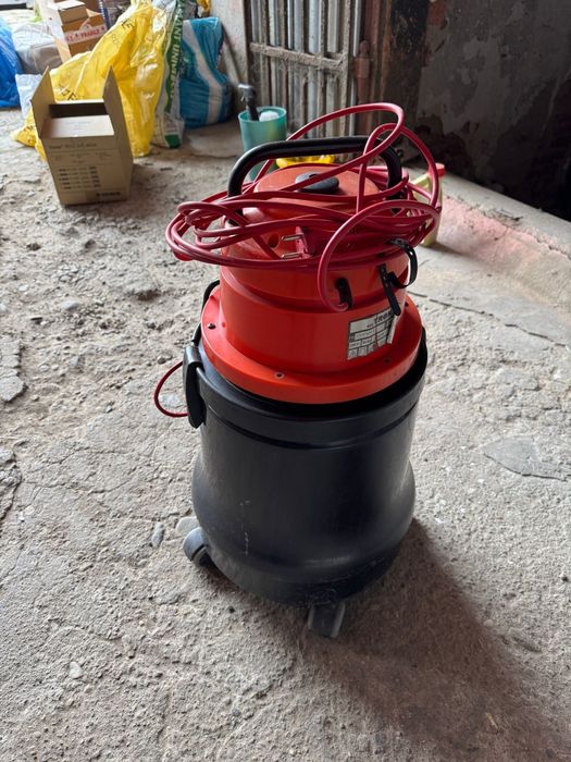 De vanzare aspirator Tron profesional injecție exctractie