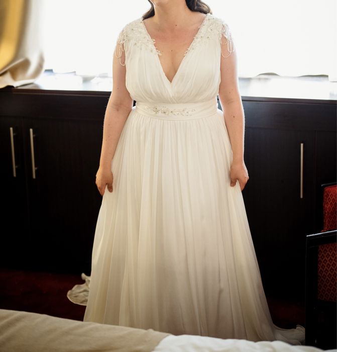 Vand rochie de mireasa