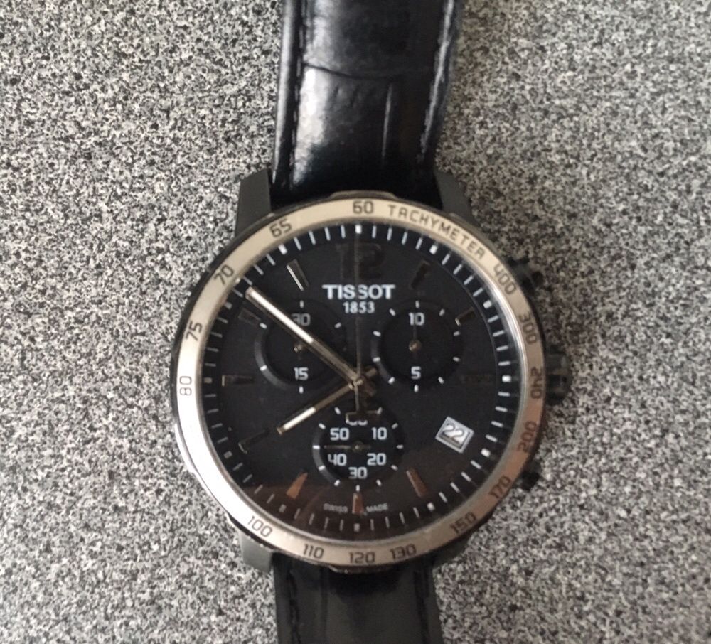 Продам часы Tissot