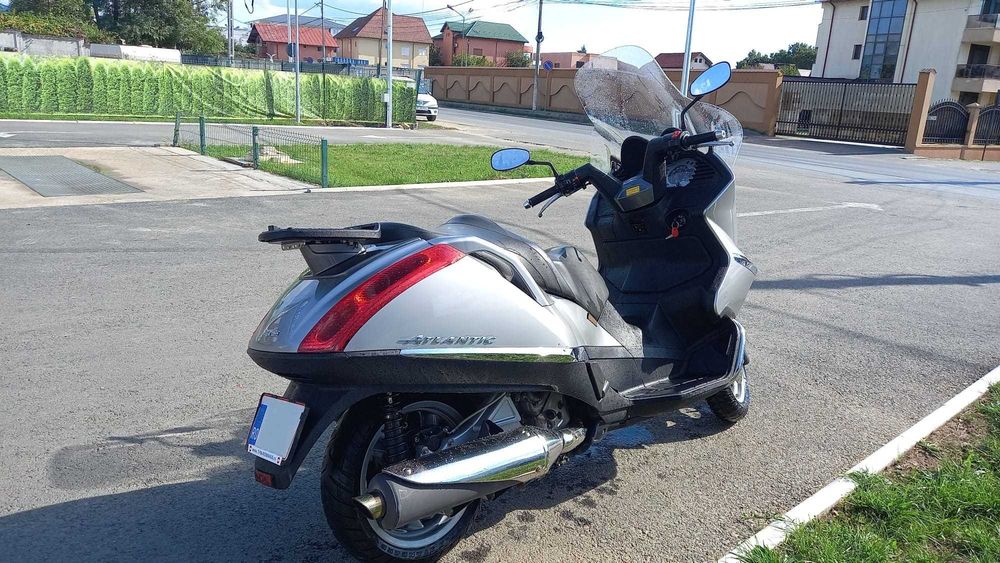 Vand / Schimb Maxiscuter Aprilia Atlantic 500 - INMATRICULAT  ROMANIA