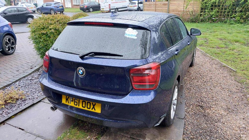 Dezmembrez bmw seria 1 f20 118d manual