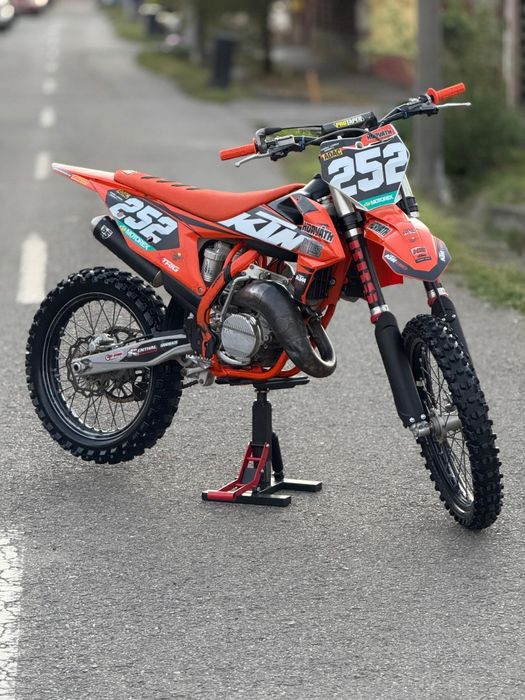 Vând KTM 125 SX 2 timpi power valve 2022/ Impecabil/TUNING