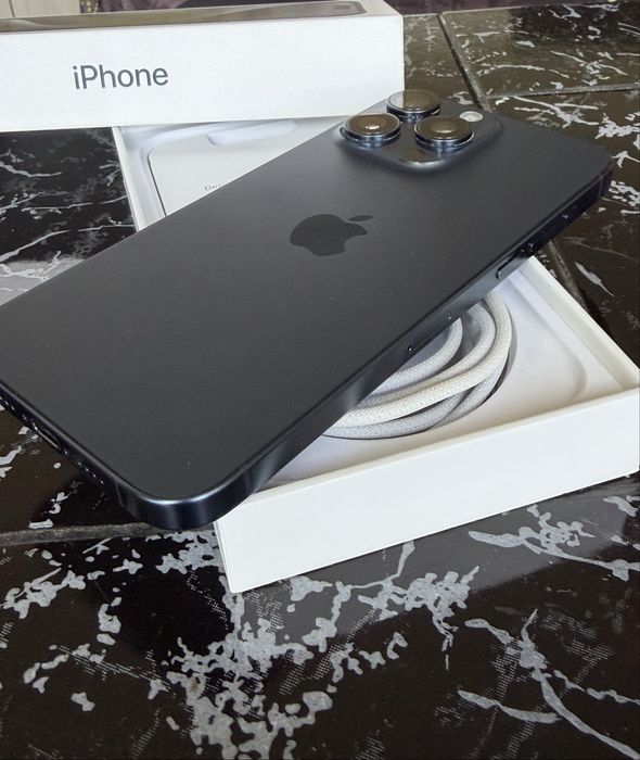 iPhone 15 Pro Max Blue Titanium 256GB
