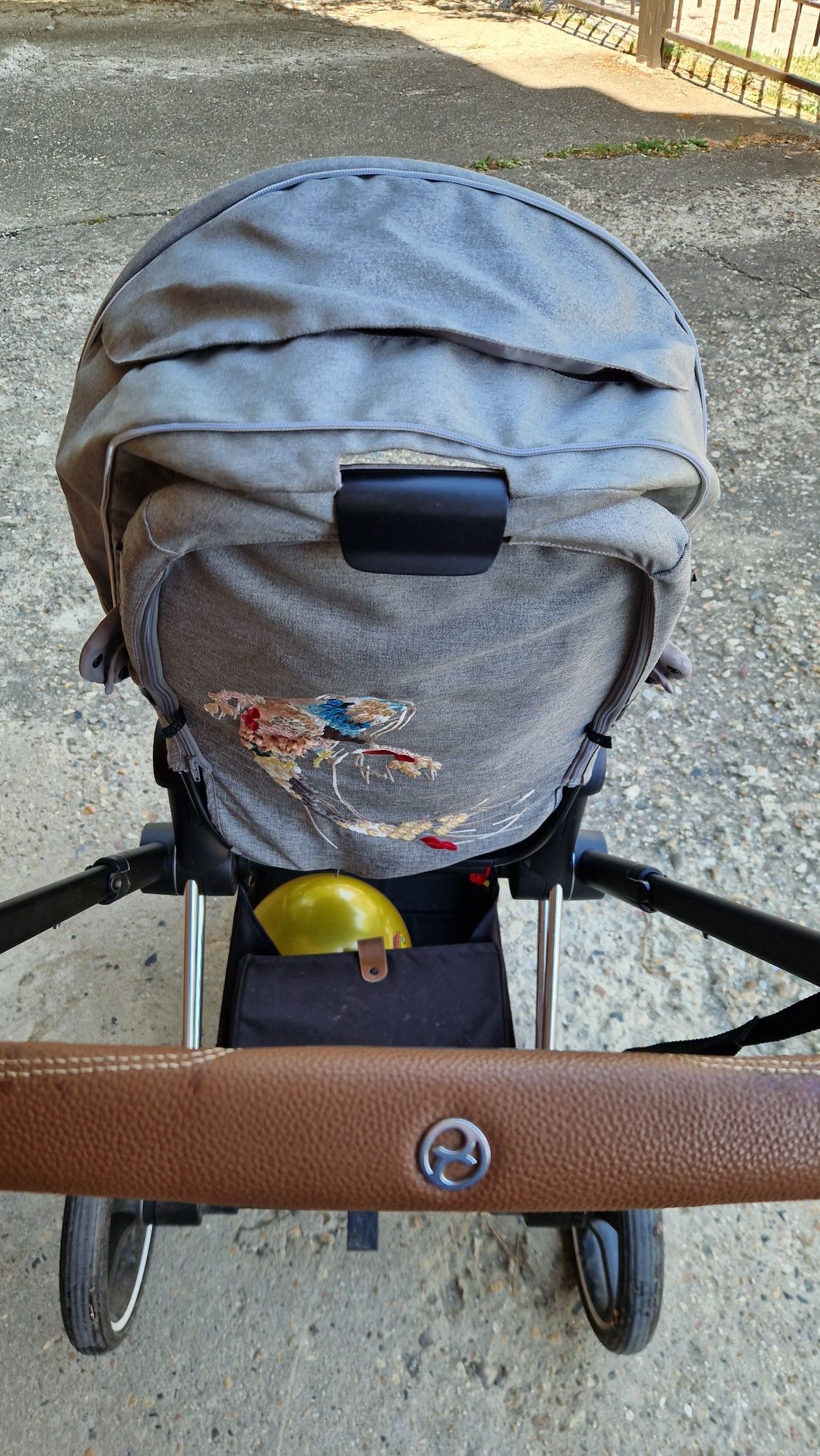 Пълен комплект бебешка количка Cybex Priam 4/e-PRIAM Lux Koi+ аксесоар