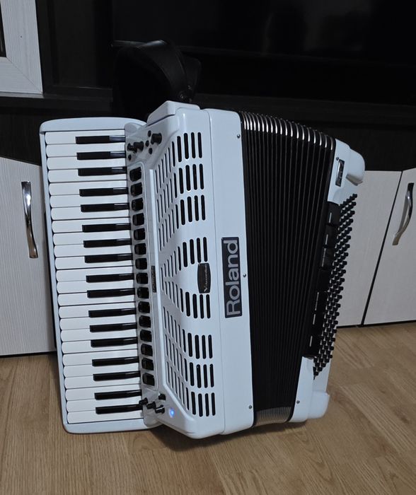 Acordeon Roland fr 7/Set 2025