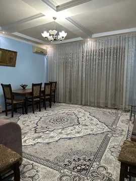 Продаётся квартира Юнусабад13 3 ком Чистим ремонтом Ип можно