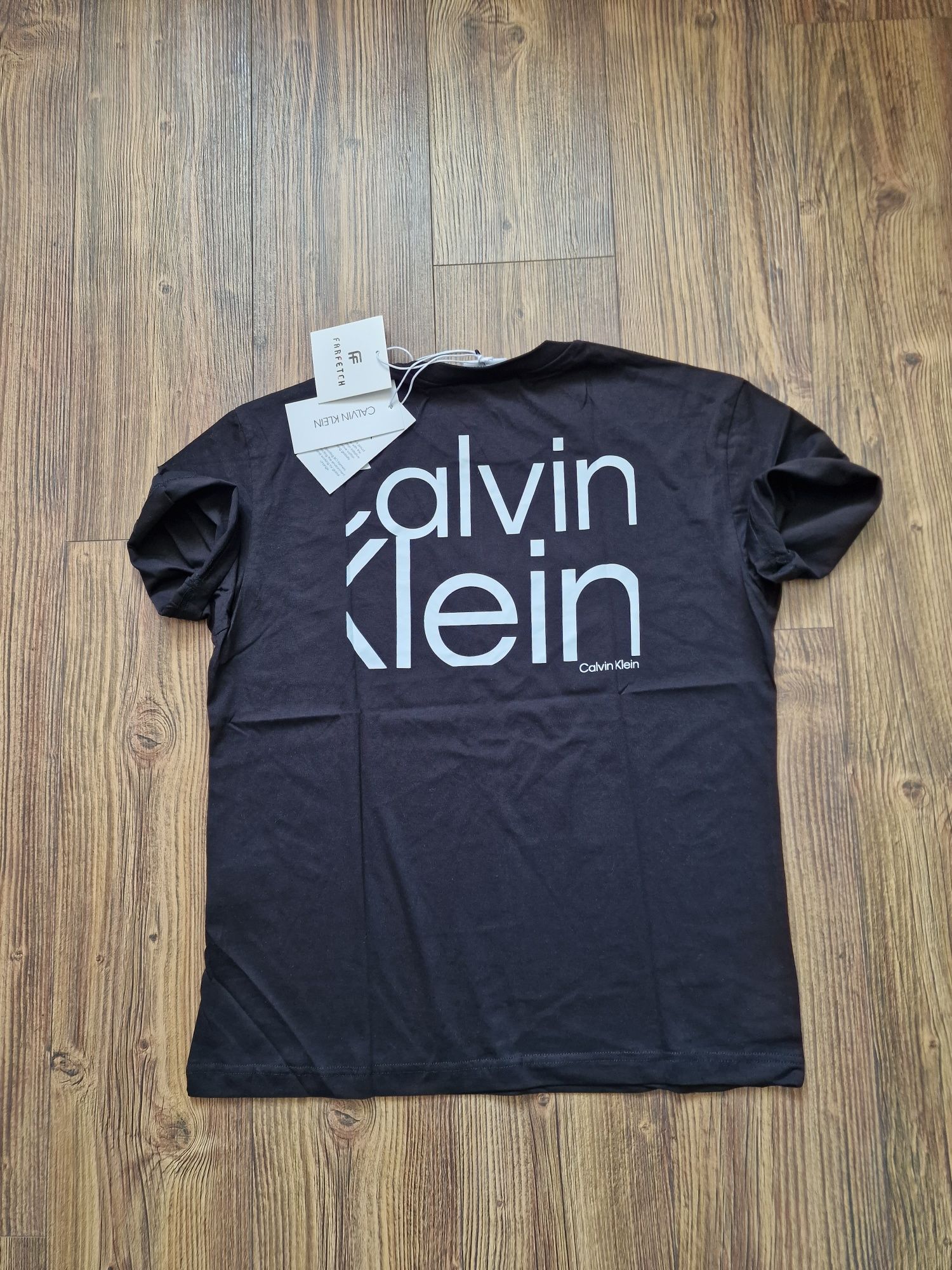 Страхотна мъжка тениска, CALVIN KLEIN нова с етикет  , размер 2XL/ XL