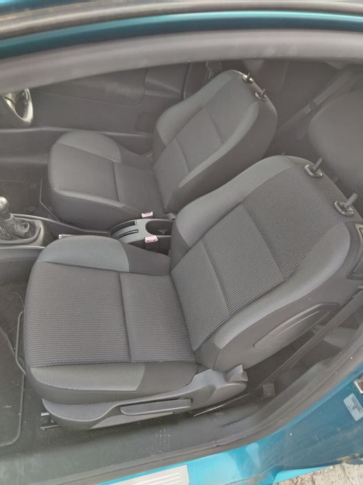 Пежо 207 1.4 95к.с на части!