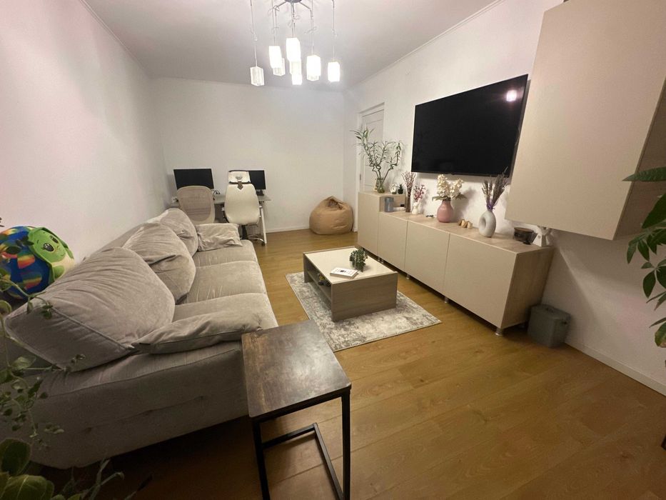 Apartament 2 camere decomandat - metrou Aparatorii Patriei