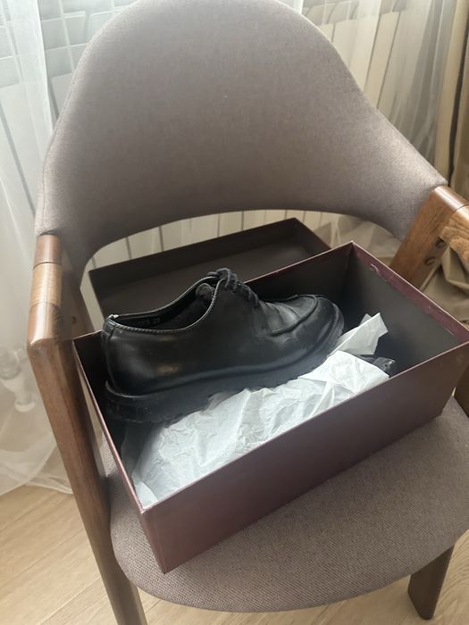 Продам обувь брендовую