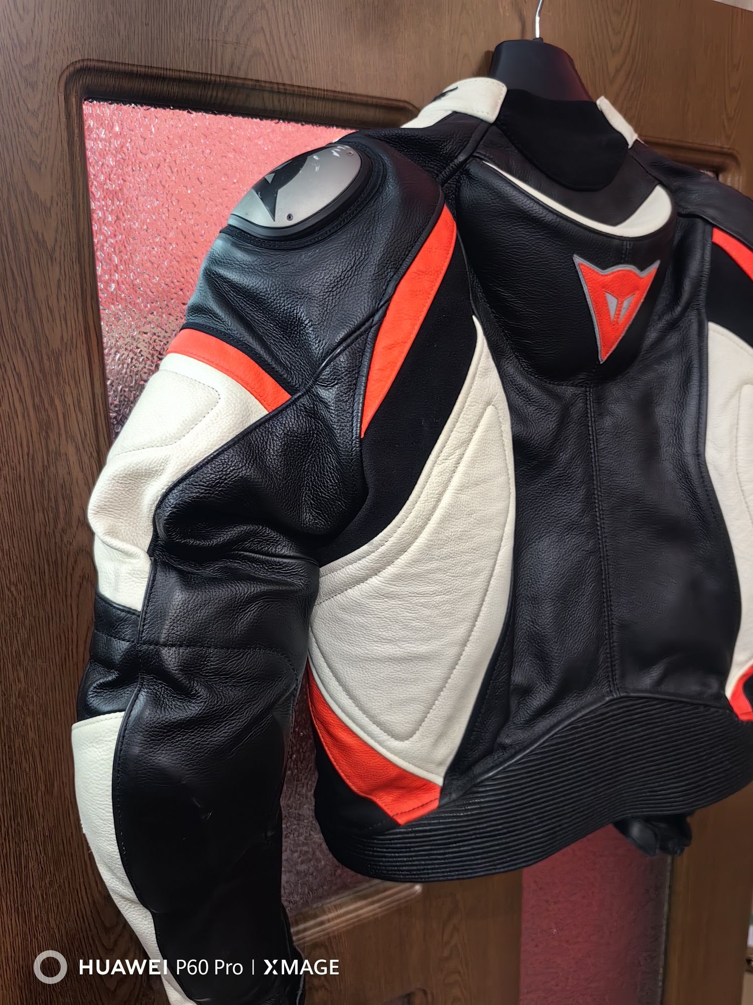 Яке Dainese Размер 48