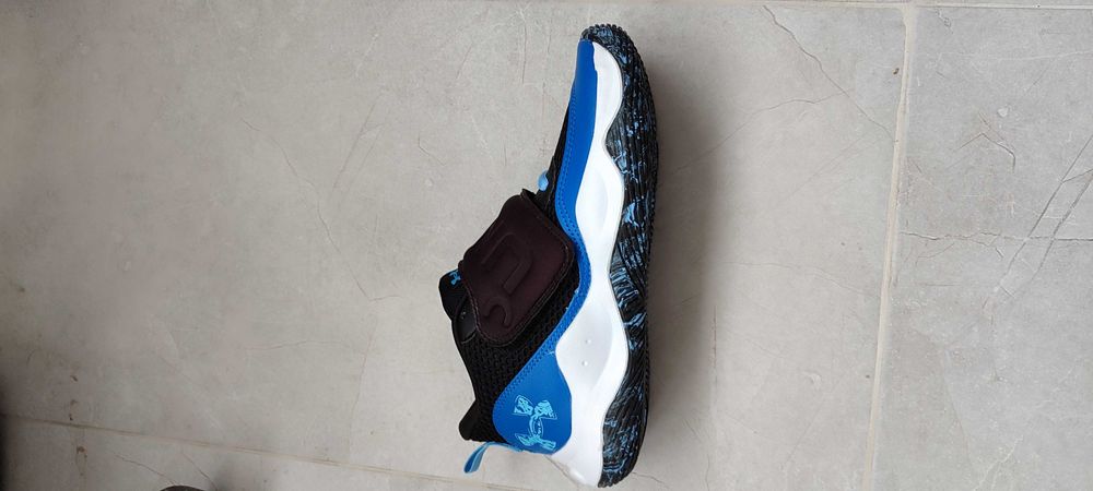 Маратонки Under Armour нови 36 номер
