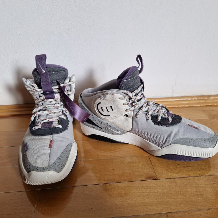 Nike Deldon - Together we fly