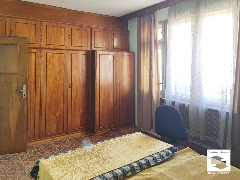 104932 ЕКСКЛУЗИВНО! Просторен апартамент в кв. Акация, Велико Търново