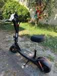 Vând trotineta electrică Isinwheel 477 km