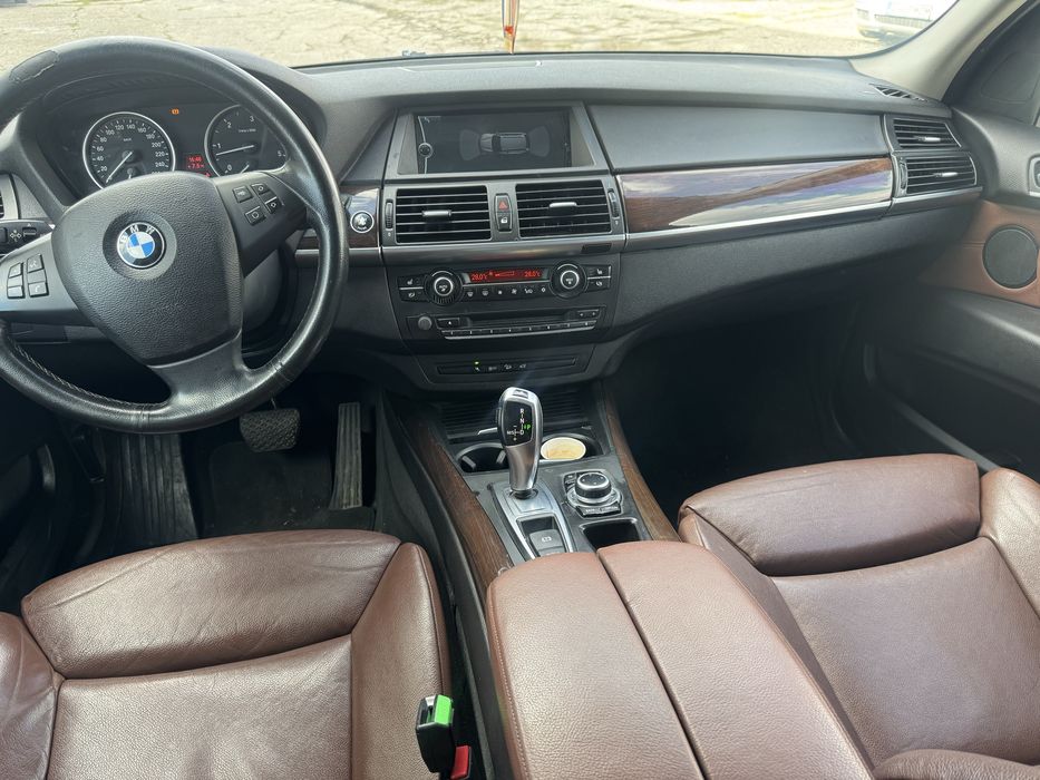 Vand BMW X5 2011 3.0d 245cp