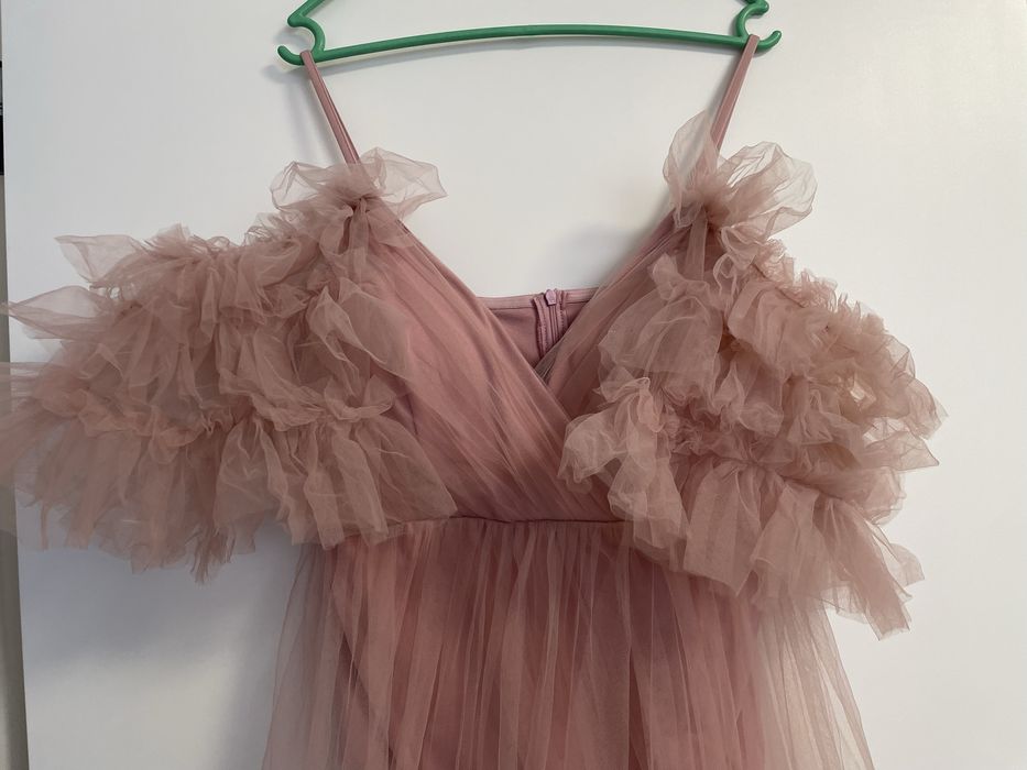 Рокли за бременни за фотосесия под наем