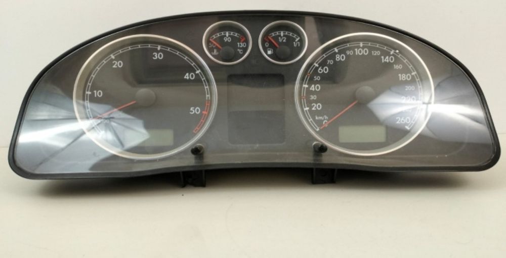 Ceasuri de bord Vw Passat B5.5 benzina