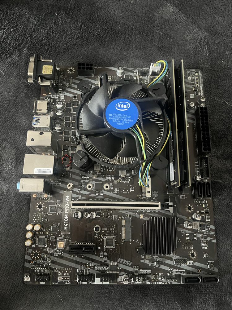 Продам мат.плата h410 процессор i3 10100f озу ddr4 2х8 2666