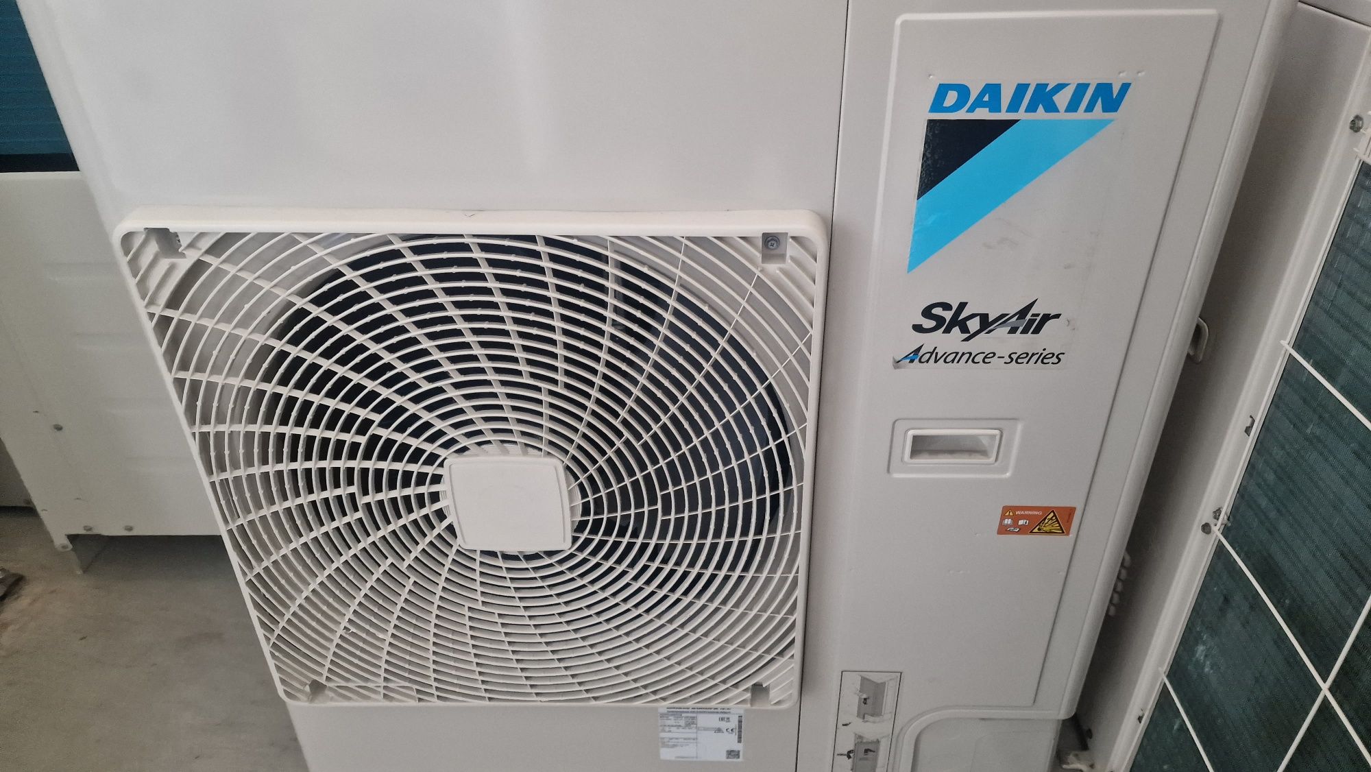 Канален инверторен  Daikin FBA125A RZASG125 А+++ 14кw термопомпа