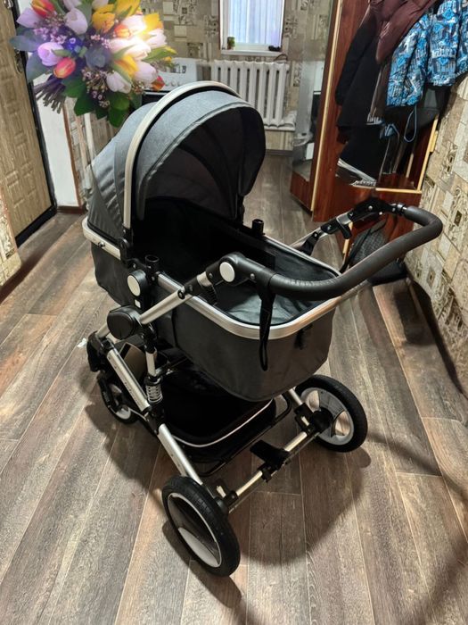 Продам коляску в хорошем состояний