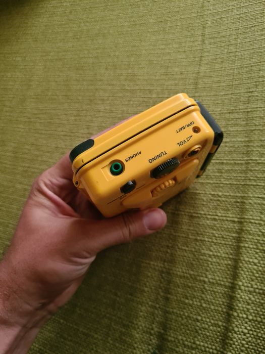 Sony Walkman Radio FM Sports Casetofon Portabil Drumetie WM-AF59