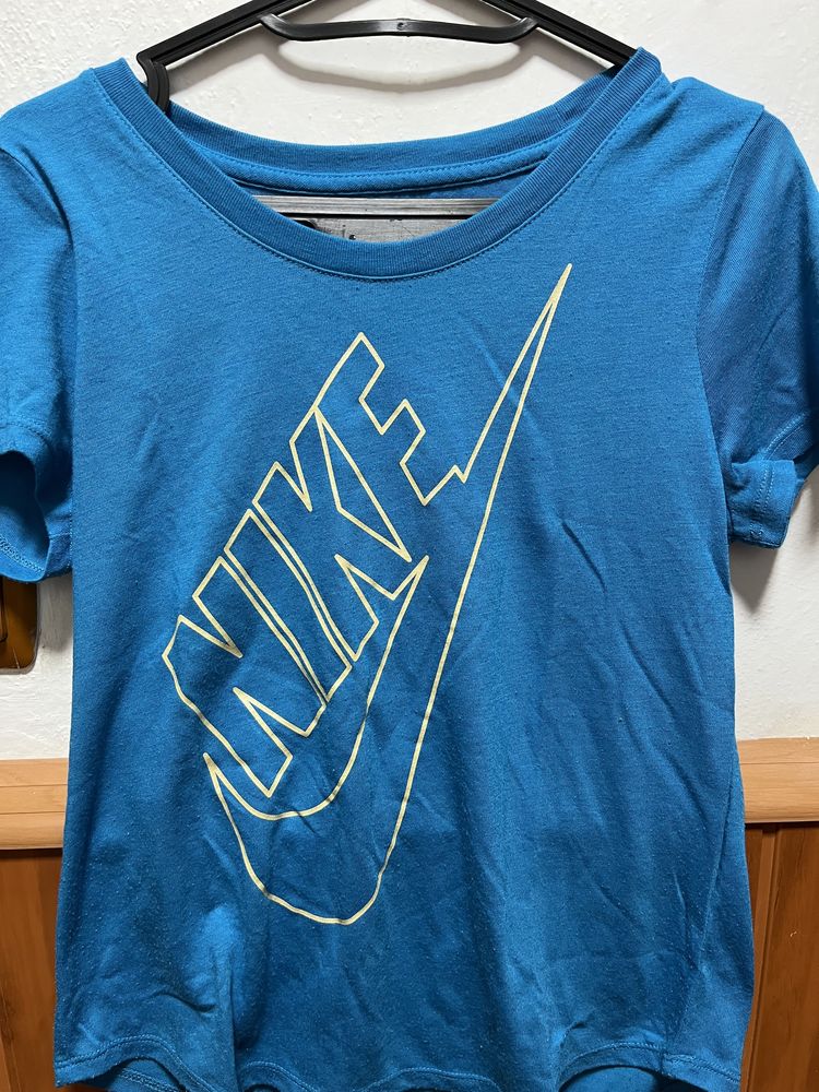 Tricou Nike de copii albastru 10/12 ani