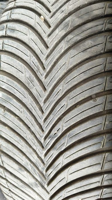 4 Kleber Quadraxer3 AllSeason 215/55/17 98V XL DOT2322 на 1/3 цена