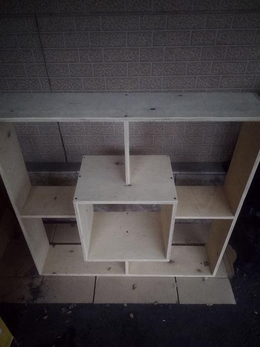 Полочка деревянная